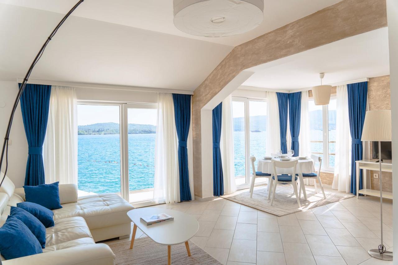 Seafront Apartments Tivat Buitenkant foto