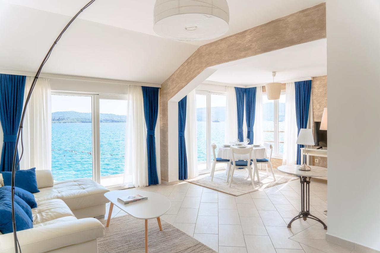 Seafront Apartments Tivat Buitenkant foto