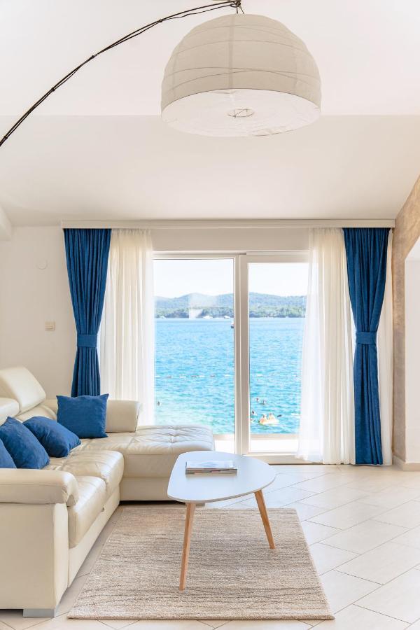 Seafront Apartments Tivat Buitenkant foto